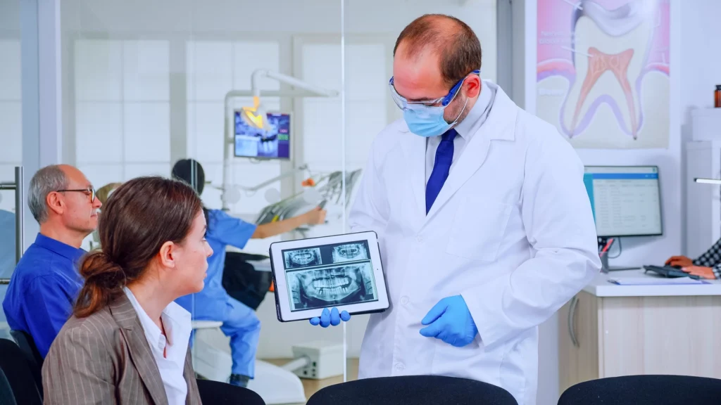 Curso de Odontología Restauradora Basados en Nuevas Tecnologías 1