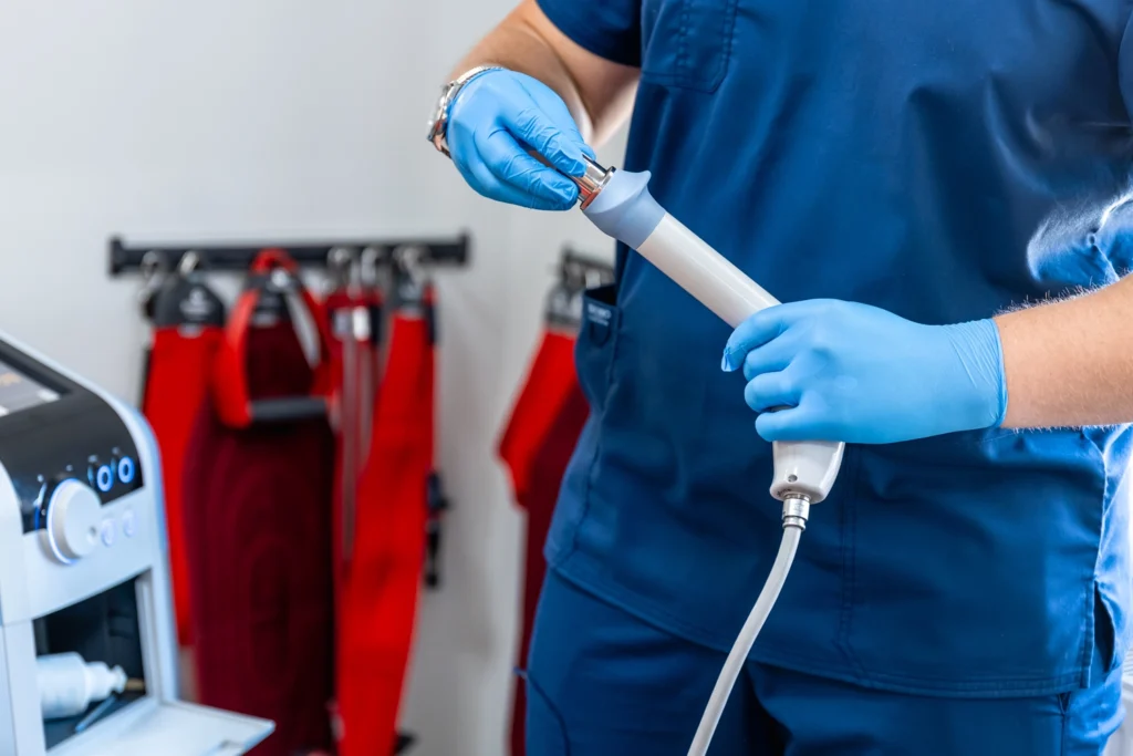 Maestría en Endoscopia Bariátrica No Quirúrgica Balón y Seguimiento 1