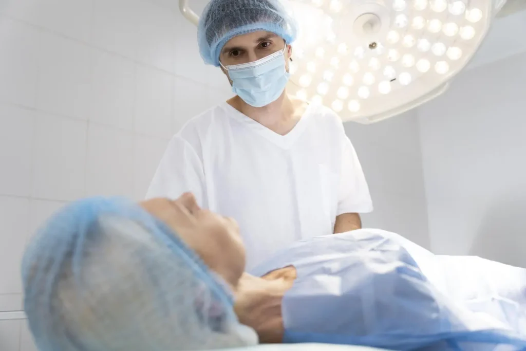 Maestría en Manejo de Complicaciones en Cirugía y Medicina Estética 1
