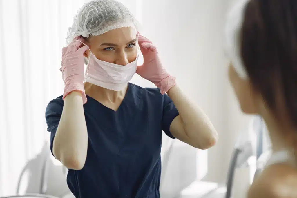 Maestría en Medicina Estética en Pieles con Enfermedad Dermatológica Seguridad 1