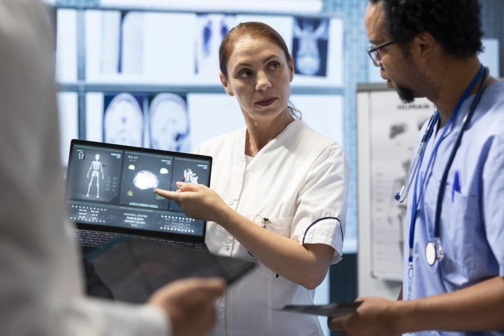Maestría en Seguimiento Postoperatorio y Postprocedimiento Automatizado 2